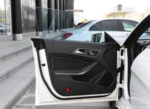 汽车车门没有多少