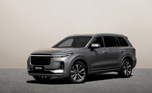 理想汽车one首付多少