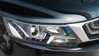 汽车前雾灯多少伏