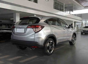 汽车首年月供多少