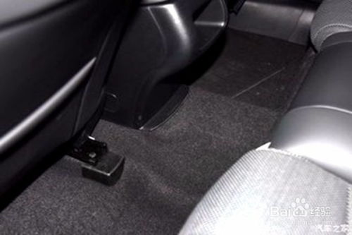 汽车拆地毯多少工时