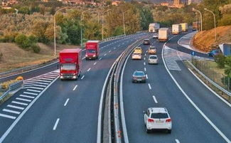 汽车多少功率跑高速