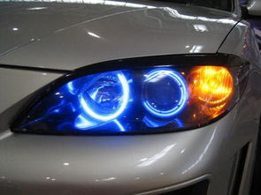 汽车大灯的电压多少