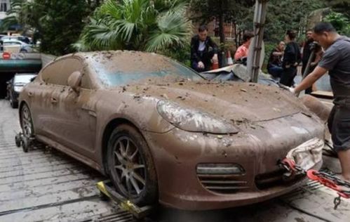 汽车泡水多少报废