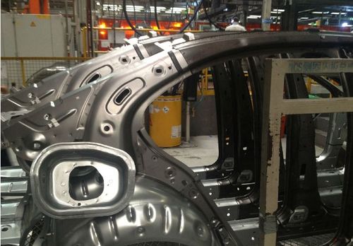 汽车焊接线工资多少