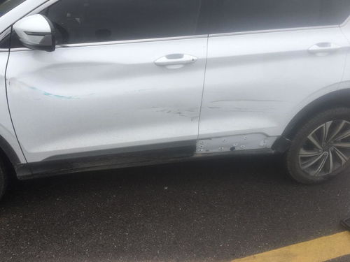 汽车换个车门贬值多少