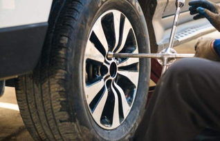 汽车跑多少换轮胎 汽车跑多少换轮胎