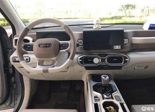 吉利汽车包箱价格多少