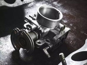 汽车高压油嘴电压多少