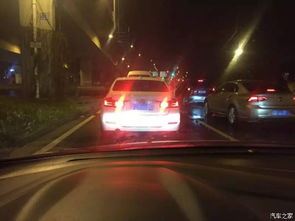 汽车后尾灯多少瓦