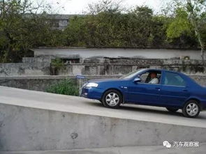 汽车进门坡度多少最好