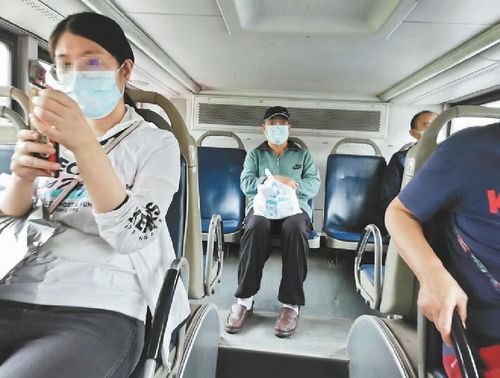 公共汽车多少座位