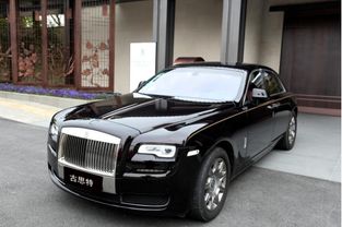 劳斯莱斯汽车油箱多少升