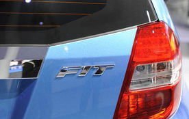 汽车天窗宽度多少合适