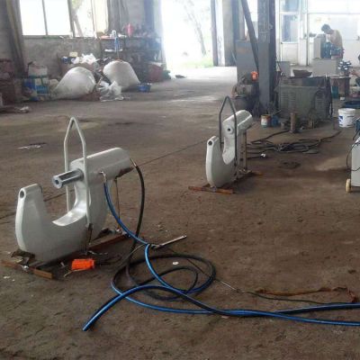 中国液压多少吨位汽车