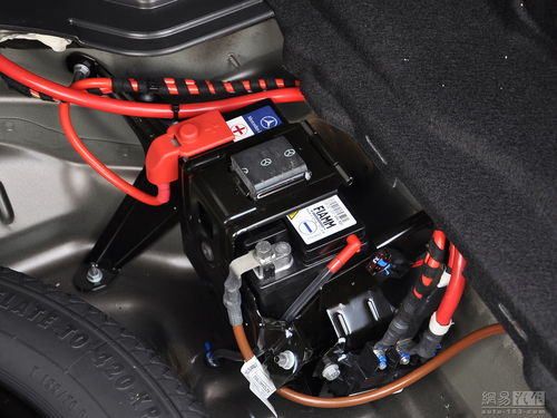 换个汽车电瓶多少银子