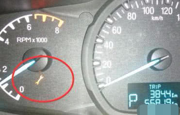 新汽车跑多少保养