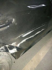 汽车划伤要赔多少