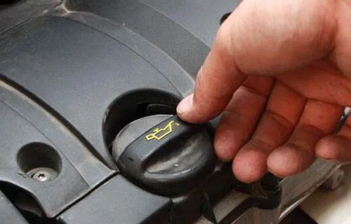 汽车扶手厚度多少合适 汽车扶手厚度多少合适