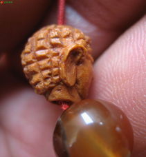 汽车桃核挂件个数多少