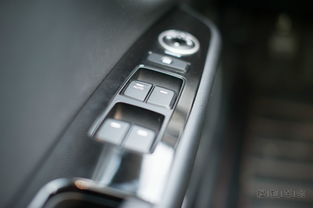 汽车多少速度自动锁门