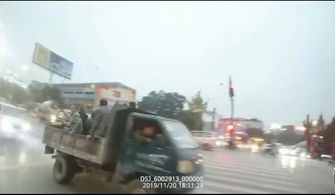 小汽车多少吨超载