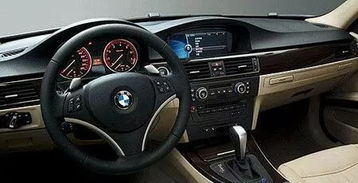 汽车功放多少伏合适