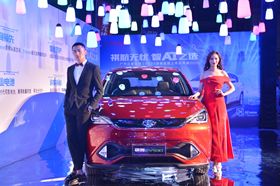 2800汽车是多少排量