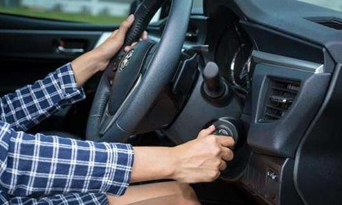 汽车久放汽油多少