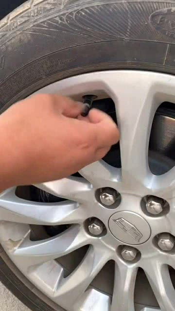 汽车胎压多少打爆