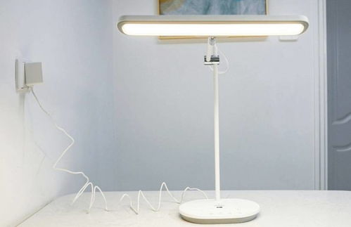 汽车台灯电压多少合适