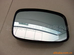 汽车后视镜共有多少配件