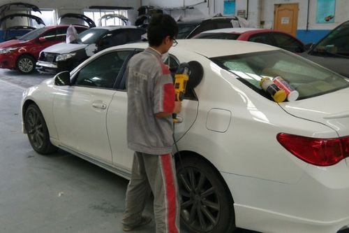 汽车补漆全部多少