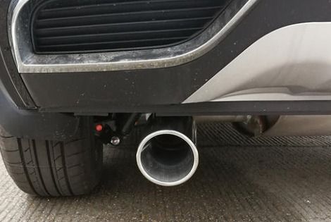 汽车排多少气正常