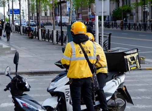 外卖骑手汽车收入多少