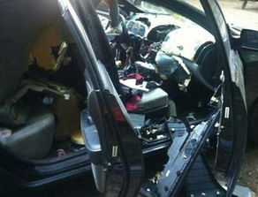 汽车多少速锁车门