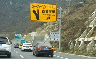 汽车多少车速会翻车