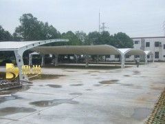 自建汽车棚高度多少