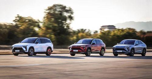 蔚来汽车年费多少