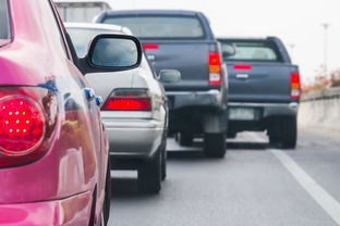 汽车每日排放多少油