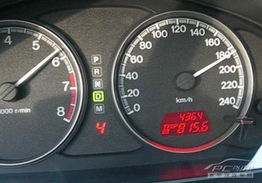 汽车油门转速多少正常