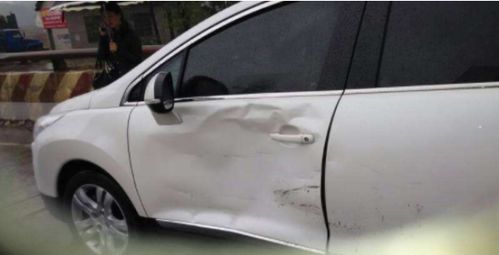 汽车蹭漆赔多少