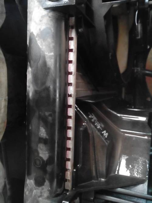 汽车水箱加满多少合适 汽车水箱加满多少合适