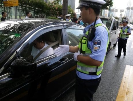 汽车没年审罚款多少 汽车没年审罚款多少