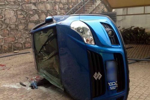 汽车倒车最快多少