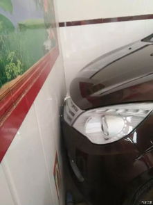 汽车右边距离多少合适