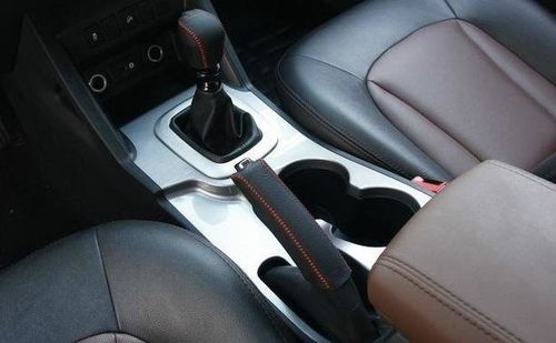 汽车开多少迈挂挡