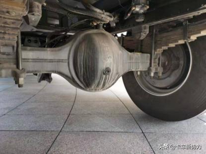 汽车按轴收费多少