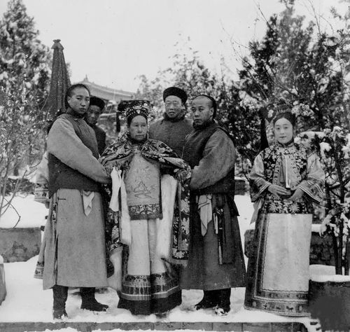 清末汽车多少钱