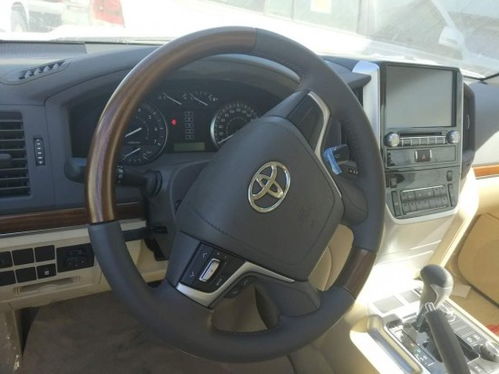 汽车弯曲刚度该为多少